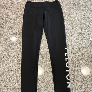 Peloton OG black legging, size M